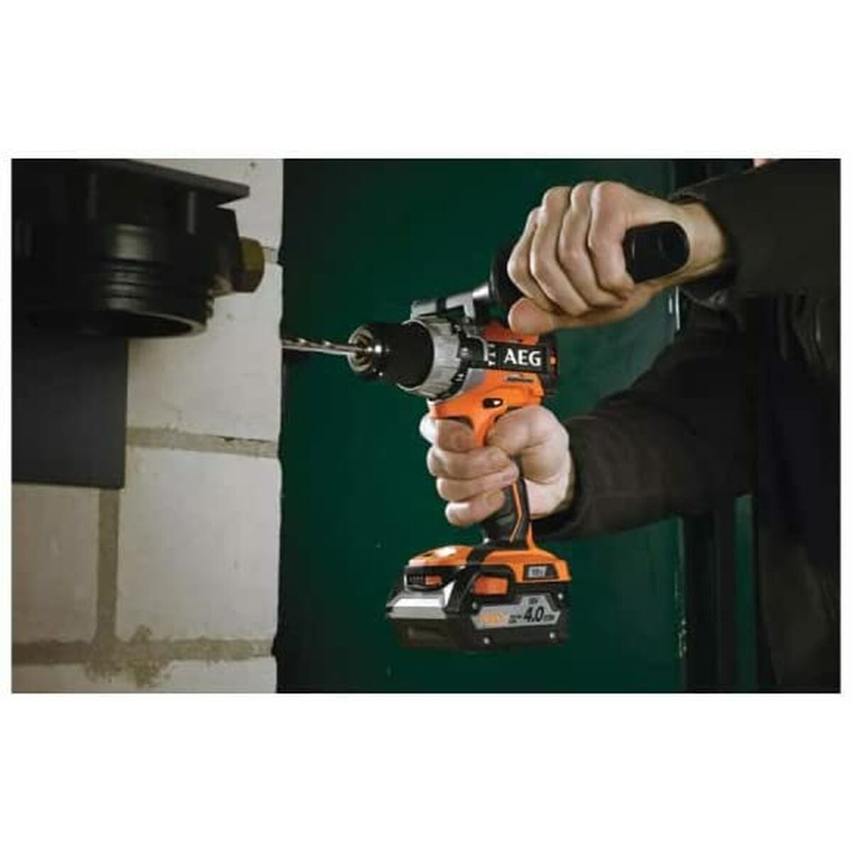 V4HA2ECA0309E1671427E40FE07D5B8947ER3427519P5