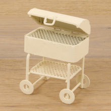 FADEDA Grill mini, weiß  / Höhe:6 cm / handbemalt / detailgetreue Krippen Figuren - Weihnachten Tisch Dekoration Krippe Zubehör