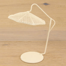FADEDA Sonnenschirm mini, weiß  / Höhe:10 cm / handbemalt / detailgetreue Krippen Figuren - Weihnachten Tisch Dekoration Krippe Zubehör