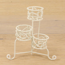 FADEDA Pflanzgefäß 3 Etagen, weiß  / Höhe:12 cm / handbemalt / detailgetreue Krippen Figuren - Weihnachten Tisch Dekoration Krippe Zubehör