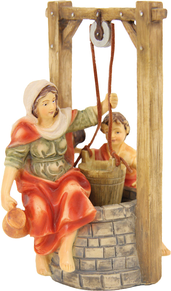 FADEDA JOK: Brunnen mit Magd & Kind   / Höhe:12 cm / handbemalt / detailgetreue Krippen Figuren - Weihnachten Tisch Dekoration Krippe Zubehör