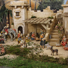 FADEDA Stall Bethlehem   / Höhe:35 cm / handbemalt / detailgetreue Krippen Figuren - Weihnachten Tisch Dekoration Krippe Zubehör