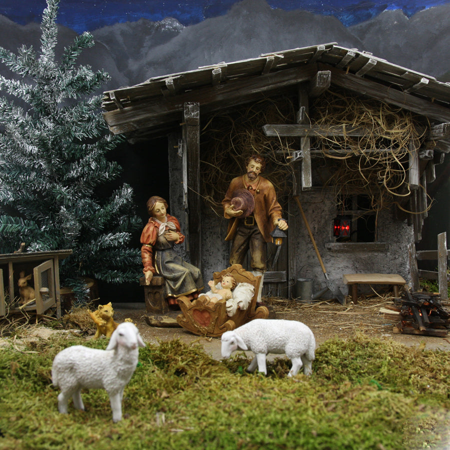 FADEDA Stall Köblitz, mit Licht   / Höhe:34 cm / handbemalt / detailgetreue Krippen Figuren - Weihnachten Tisch Dekoration Krippe Zubehör