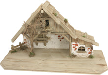 FADEDA Stall Brixen   / Höhe:39 cm / handbemalt / detailgetreue Krippen Figuren - Weihnachten Tisch Dekoration Krippe Zubehör