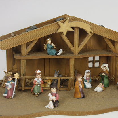FADEDA Stall Bern klein, natur   / Höhe:21 cm / handbemalt / detailgetreue Krippen Figuren - Weihnachten Tisch Dekoration Krippe Zubehör