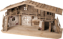 FADEDA Stall Helfenburg   / Höhe:50 cm / handbemalt / detailgetreue Krippen Figuren - Weihnachten Tisch Dekoration Krippe Zubehör