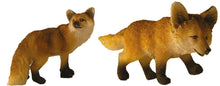 2x FADEDA Füchsin mit Jungfuchs  / Höhe:4 cm / handbemalt / detailgetreue Krippen Figuren - Weihnachten Tisch Dekoration Krippe Zubehör