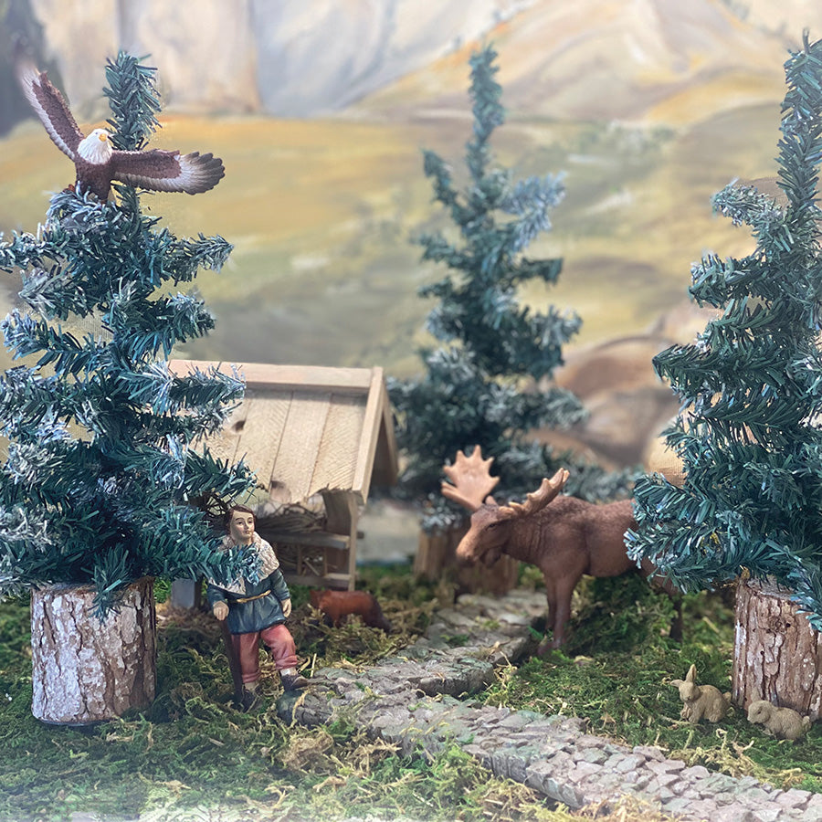 FADEDA Elch  / Höhe:10 cm / handbemalt / detailgetreue Krippen Figuren - Weihnachten Tisch Dekoration Krippe Zubehör
