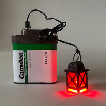 FADEDA Laterne Kunststoff rot, LED  / Höhe:4 cm / handbemalt / detailgetreue Krippen Figuren - Weihnachten Tisch Dekoration Krippe Zubehör