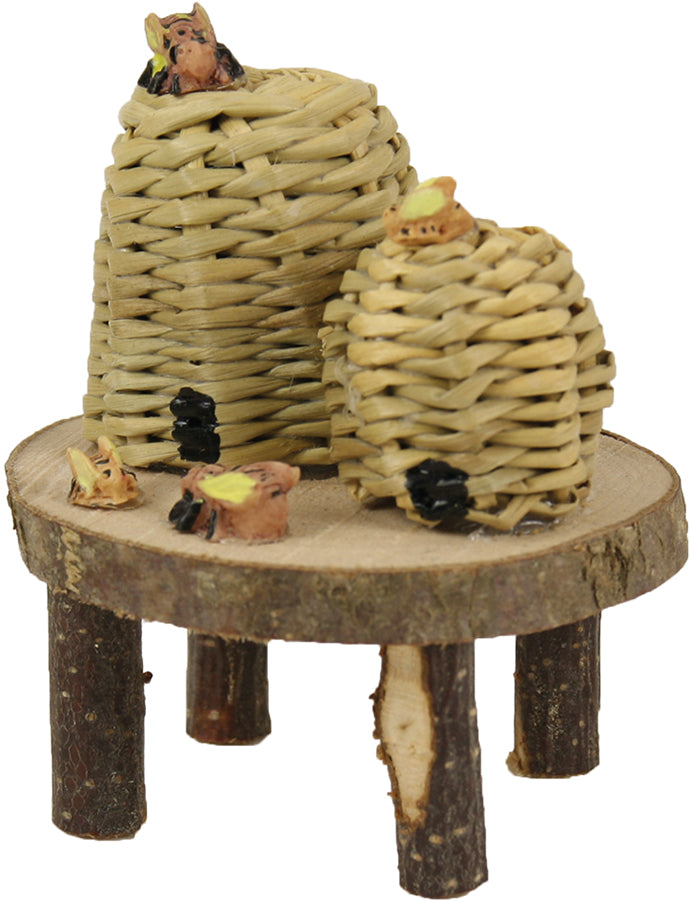 FADEDA Tisch mit Bienenkörben / Höhe:8 cm / handbemalt / detailgetreue Krippen Figuren - Weihnachten Tisch Dekoration Krippe Zubehör
